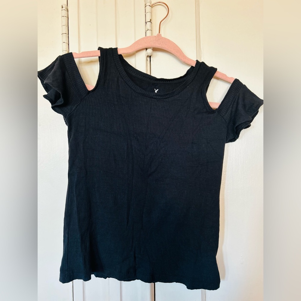American Eagle 🦅 Outfitters, Size small, Soft & Sexy Ribbed short sleeve shirt
